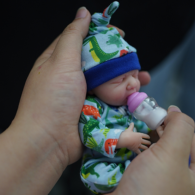 Muñeca de bebé de silicona de  - Reborn Baby Doll Silicone Realistic reseña y precio